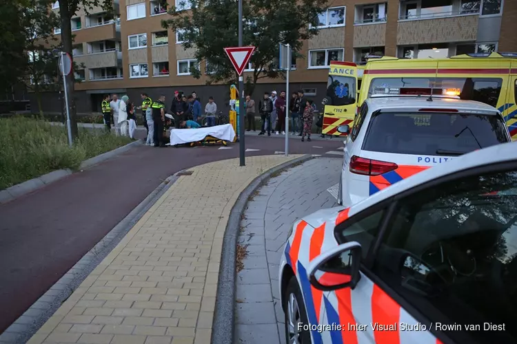 Fietser gewond na botsing met maaltijdbezorger