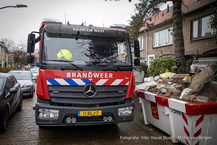 Brand bij werkzaamheden in woning