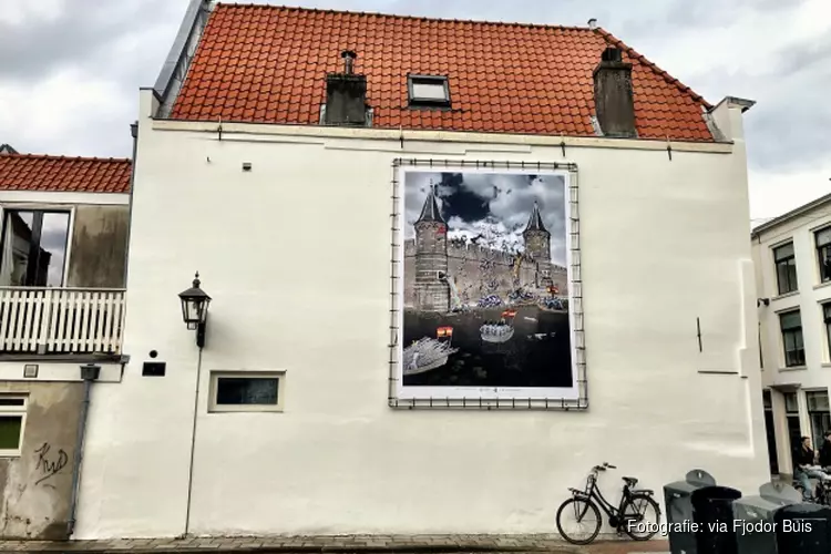 Kunstwerk van Kenau hangt in de Jansstraat