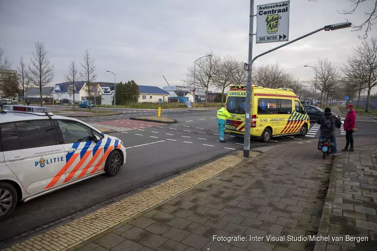 Fietser gewond na aanrijding met auto in Haarlem