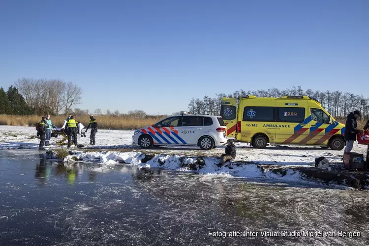 Schaatsplezier op de Veerplas in Haarlem, gewonden bij valpartijen