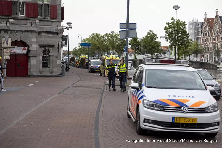 Fietsster lelijk ten val op bij val Spaarne Haarlem