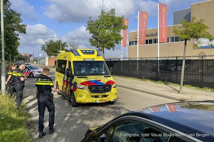 Wielrenner gewond door slecht wegdek Jan van Krimpenweg Haarlem