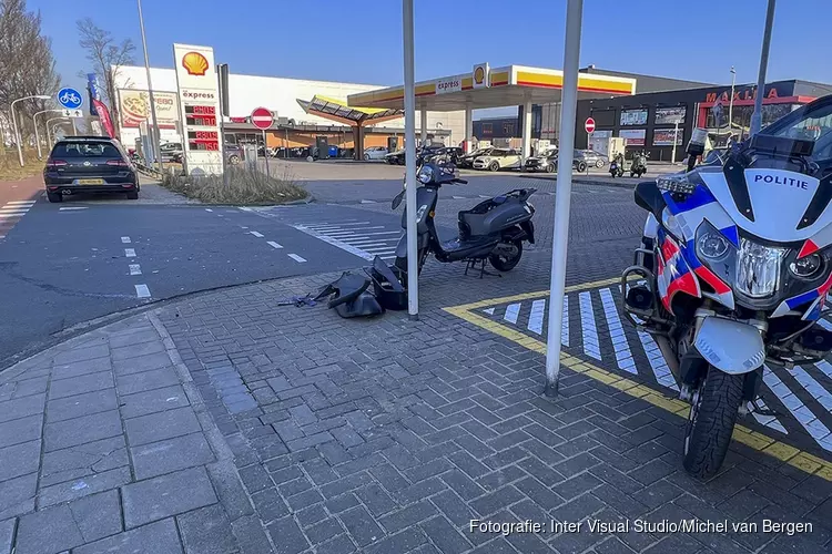 Scooterrijder aangereden op de Oudeweg in Haarlem