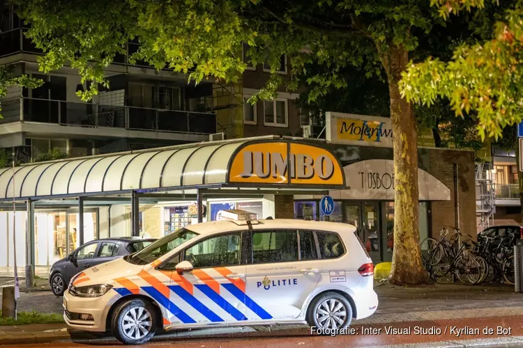 Overval op supermarkt in Haarlem, man op de vlucht