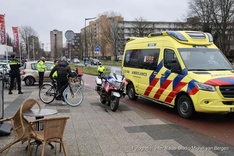 Fietser gewond bij aanrijding met auto