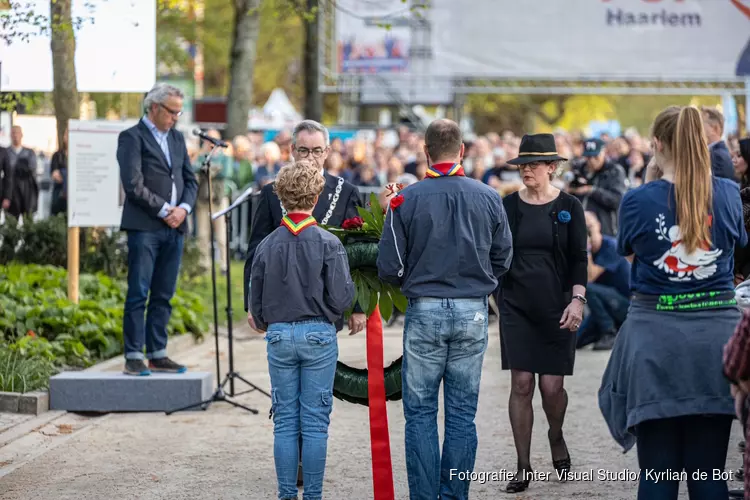 Grote belangstelling voor Dodenherdenking op Dreef In Haarlem