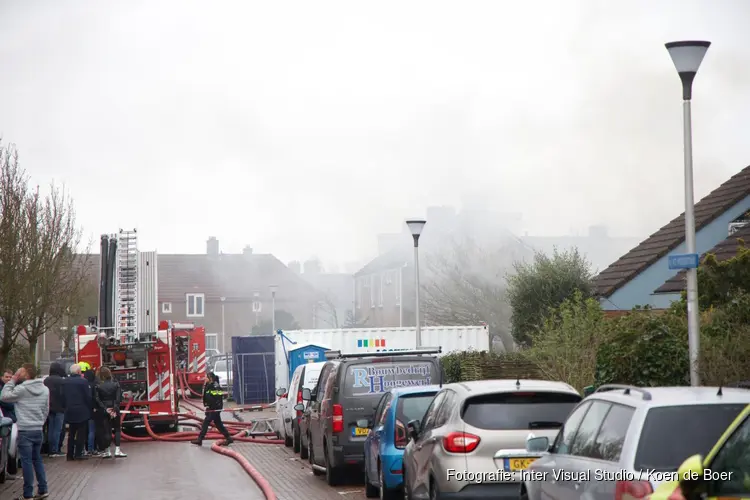 Grote brand in voormalige sportschool in Zandvoort