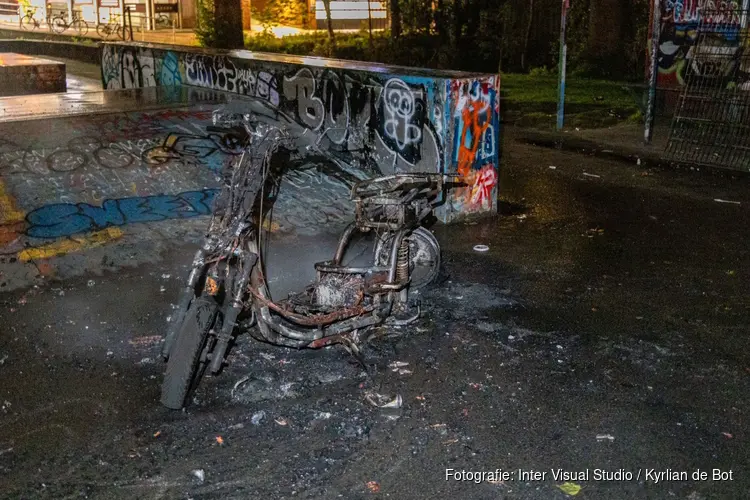 Scooter door brand verwoest op skatepark in Haarlem