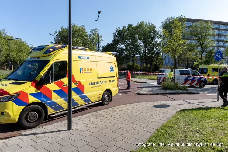 Traumahelikopter voor gevallen fietser in Haarlem